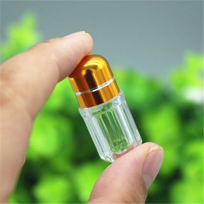 10ml হট স্ট্যাম্পিং ছোট প্লাস্টিক পিল পাত্র Iso9001